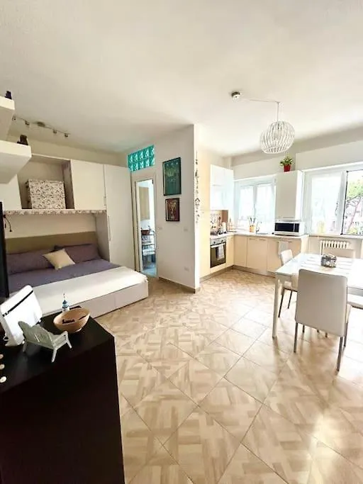 Dalla Sandra In Viale Ceccarini ريتشيوني